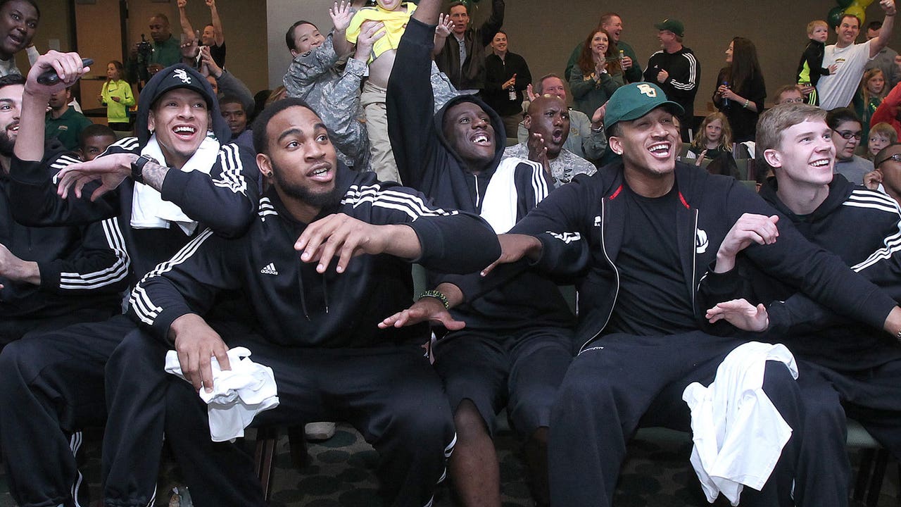 Bonkers for bids! Players, fans go nuts as teams called for tourney